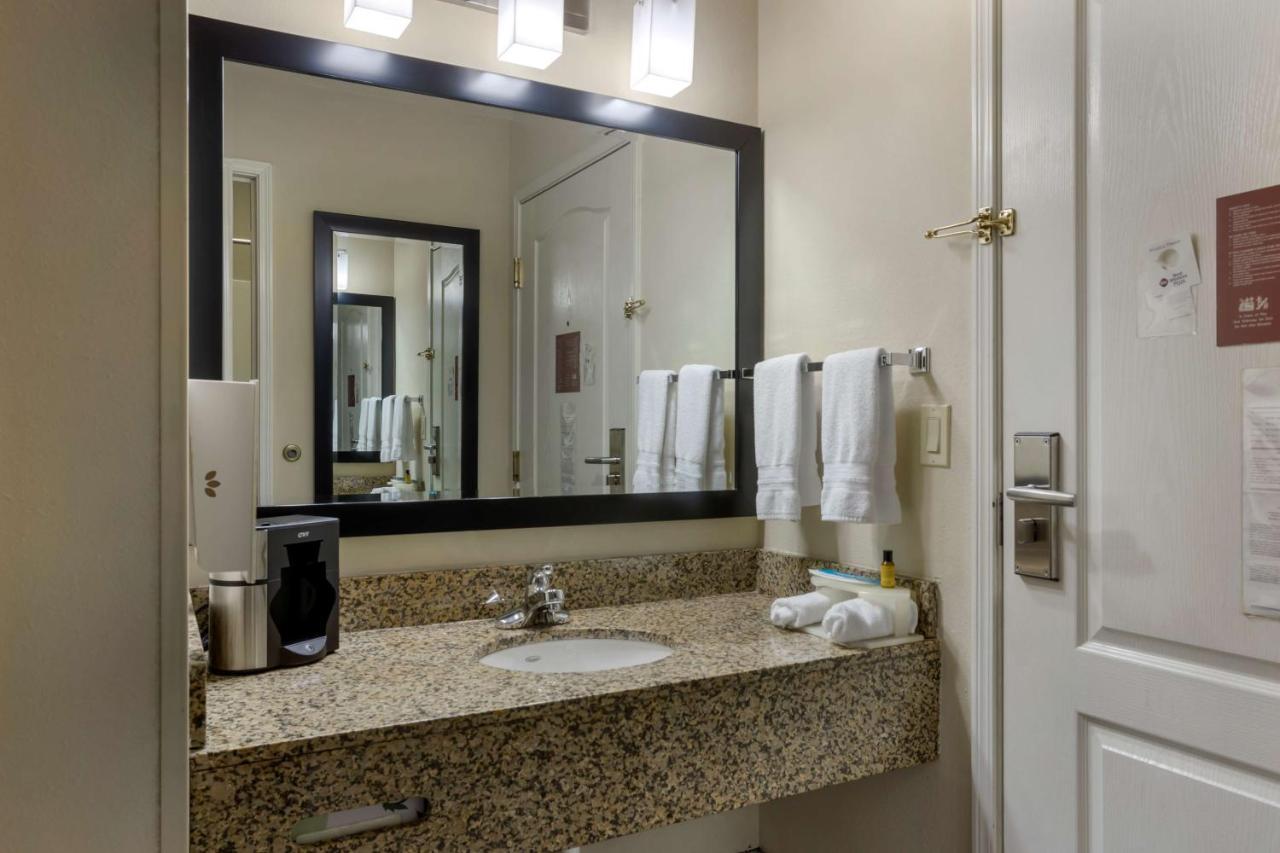 Best Western Plus Searcy Inn Bagian luar foto